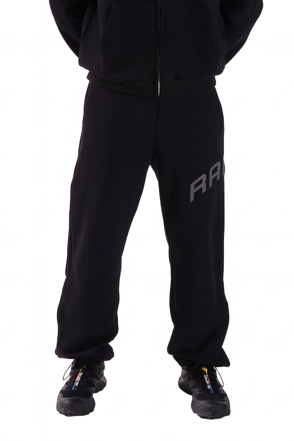 Bow sweats