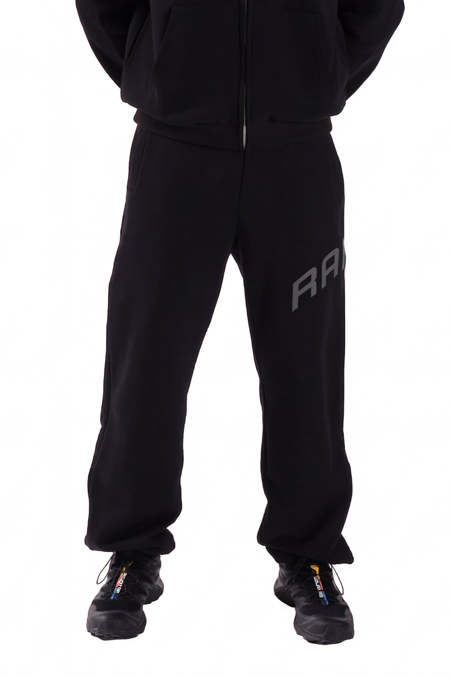 Bow sweats