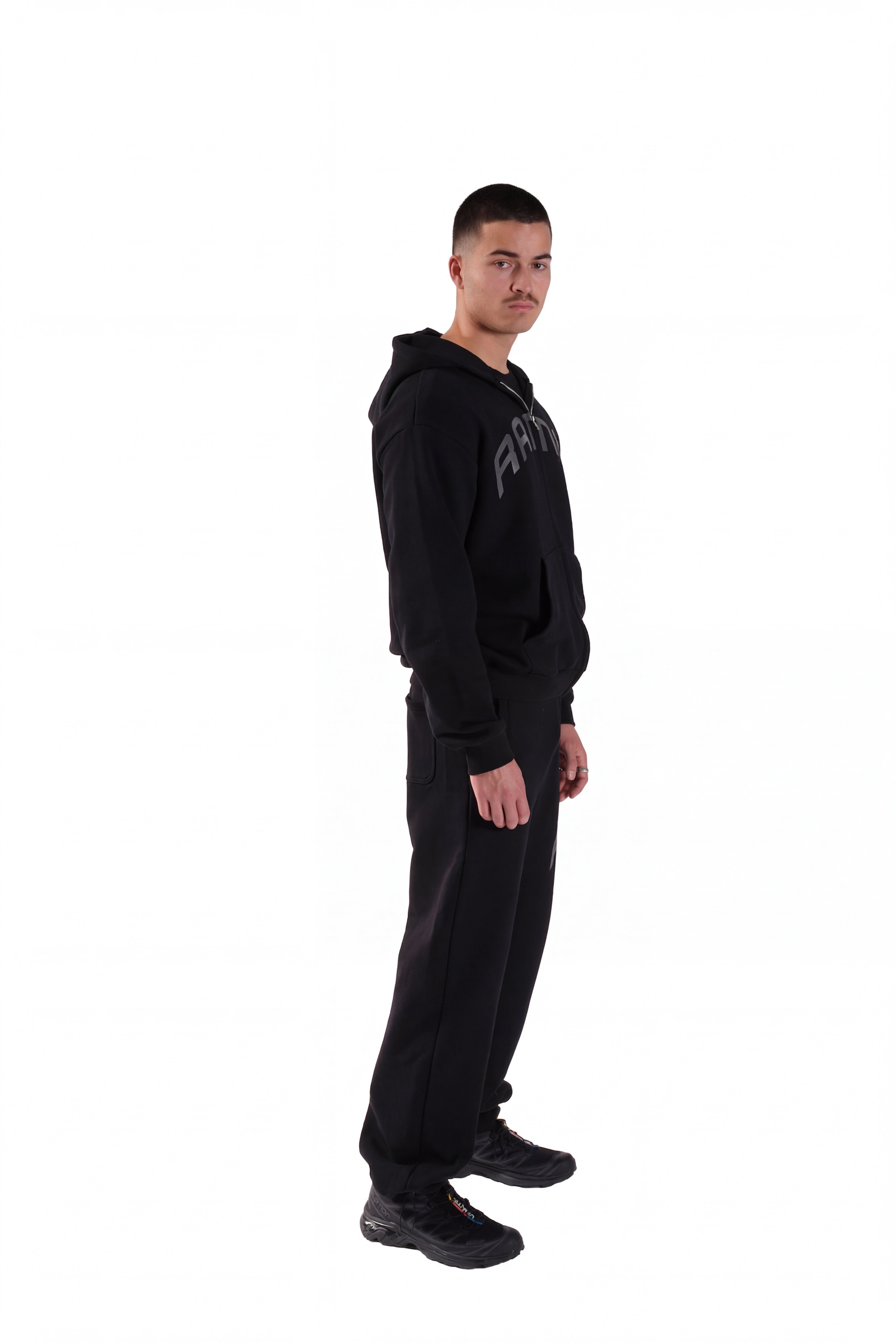 Bow sweats